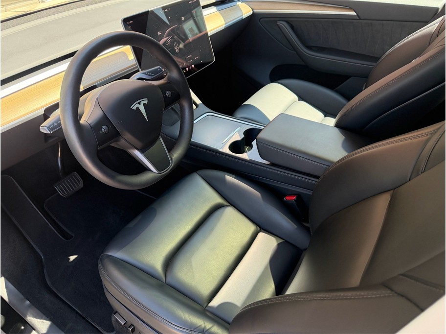 tesla model y 2023 7SAYGDEE9PA137198 image tesla model y 2023 7SAYGDEE9PA137198 image